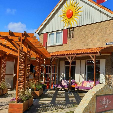 Hotel Dolores Ameland 内斯 外观 照片