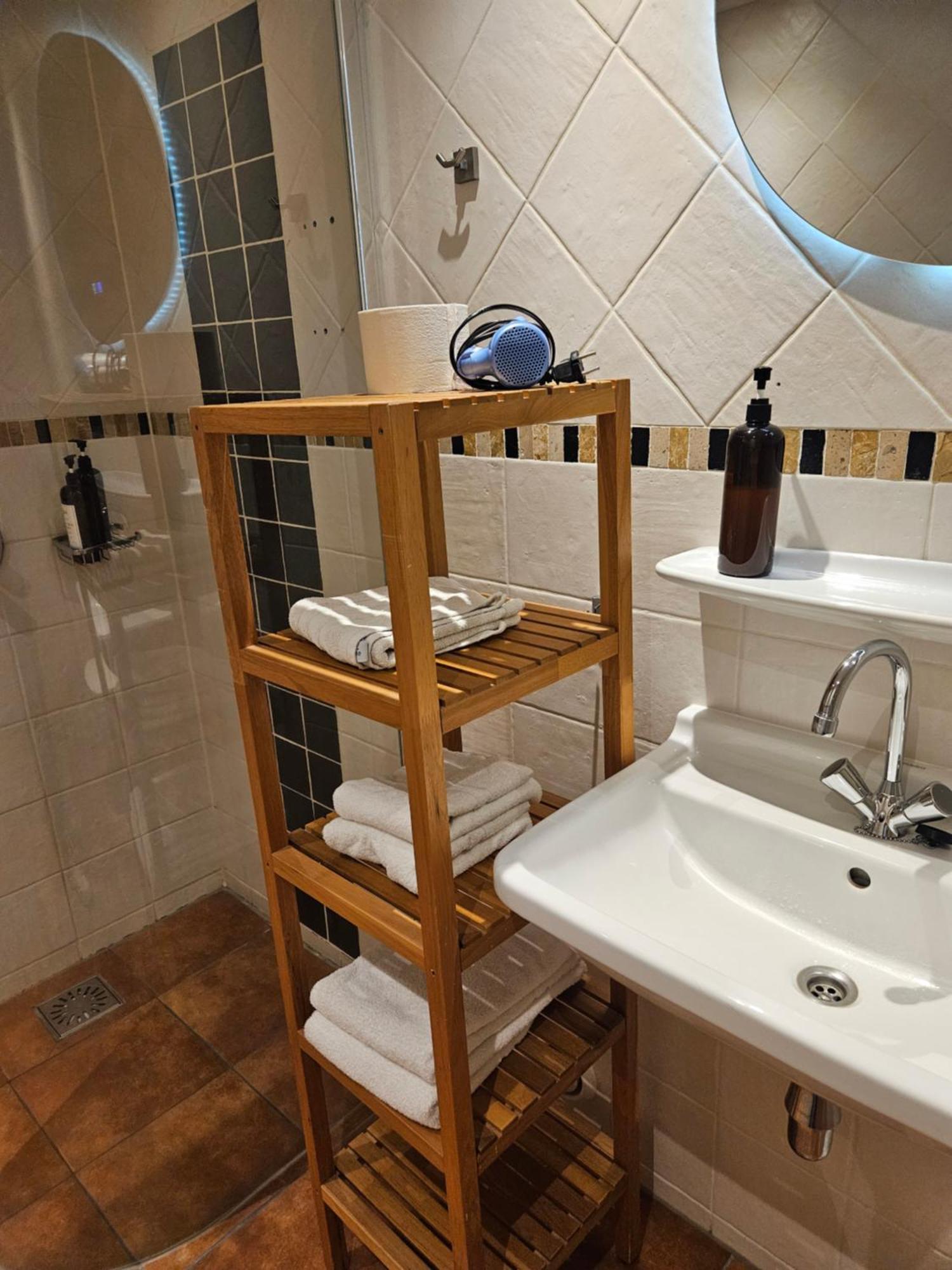 Hotel Dolores Ameland 内斯 外观 照片